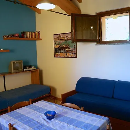 Le Rondini Apartment